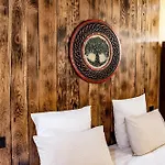 Suite romantique avec balnéo - Le Jardin de Freya Appartement Auch