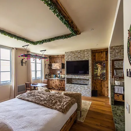 Suite romantique avec balnéo - Le Jardin de Freya Appartement